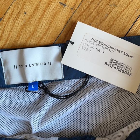 Solid and Striped men’s swimming suit - Picture 4 of 4